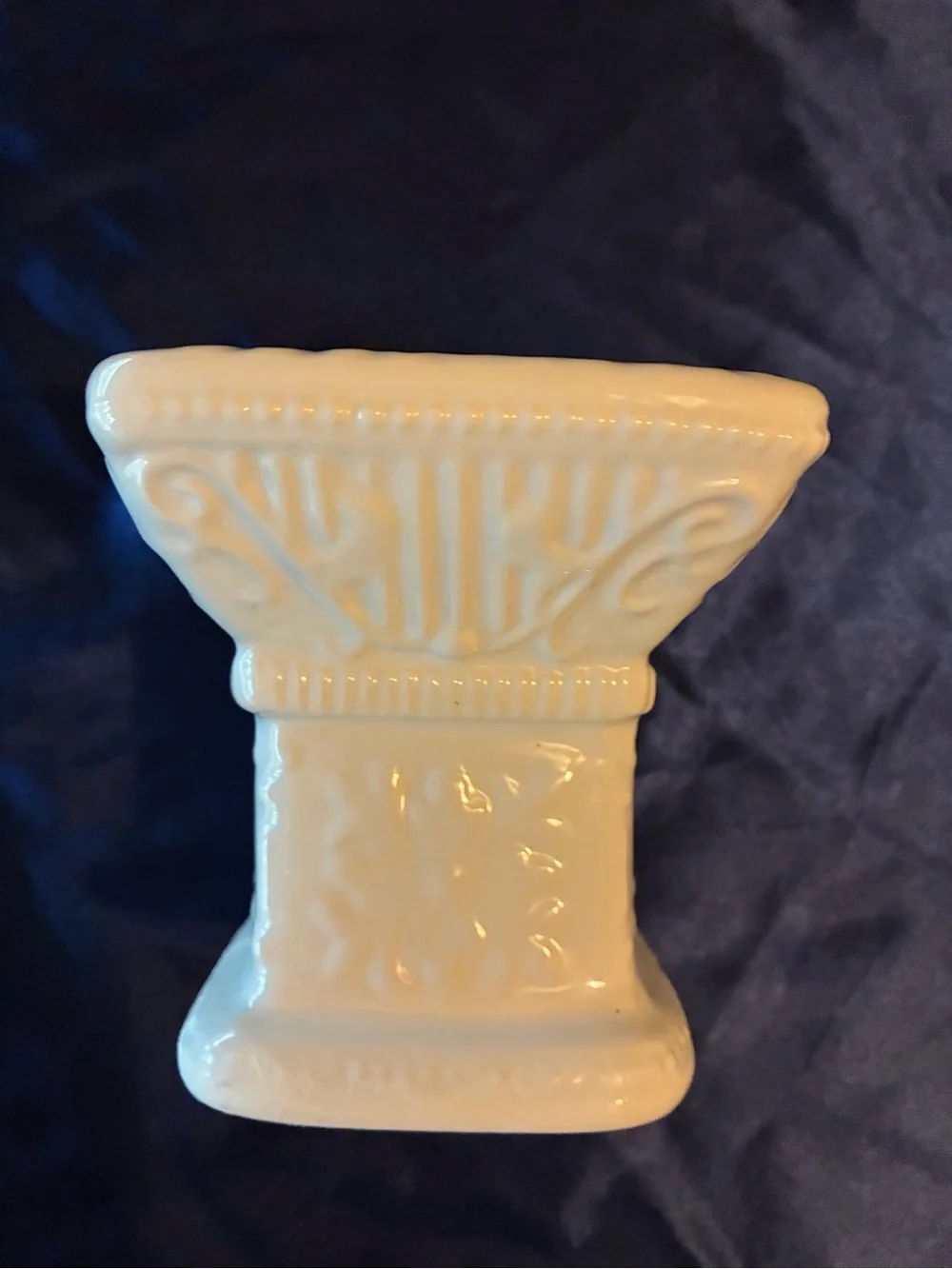 Source Unknown Cream Ceramic Pedestal Vase with Embossed Detail